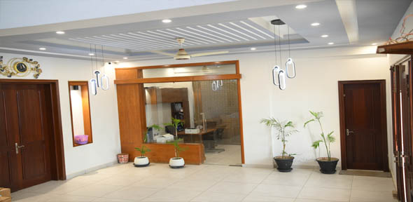 Reading hall